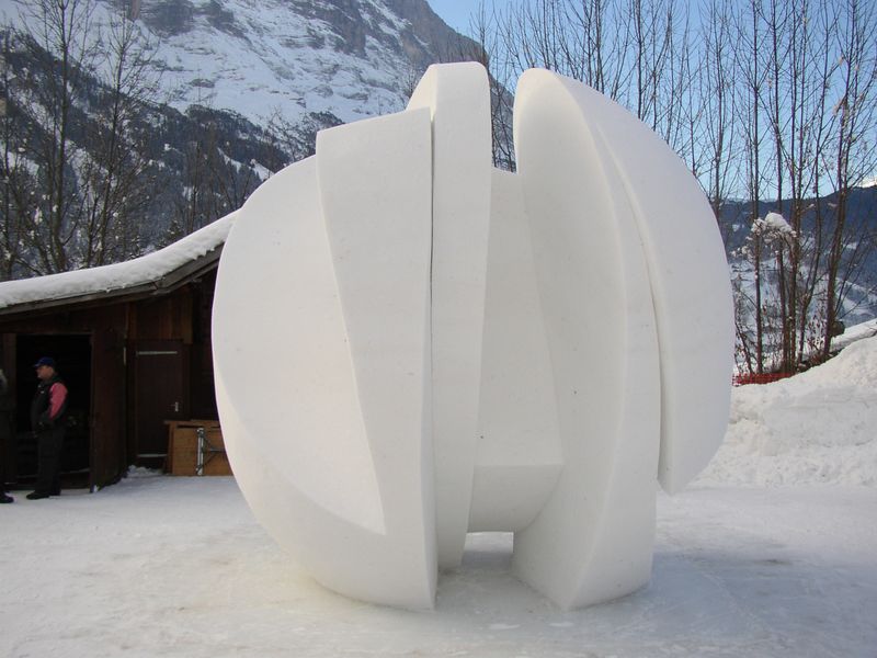 <b><i>Spiegel der Zeit</i></b> , 2006, snow, ø 350 cm, Grindelwald (Switserland)